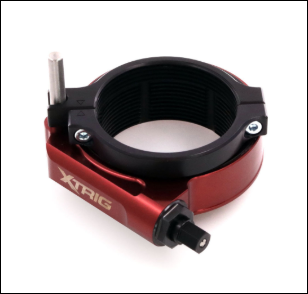 Red metal clamp with a black circular band and mounting bolt, designed to secure around a round tube (likely a bicycle accessory).